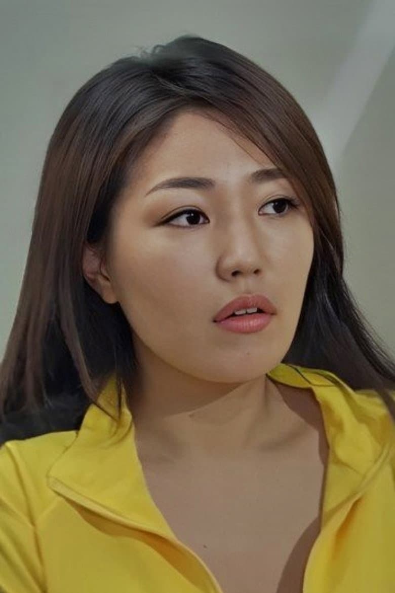 Park Hyun-jung — Rated on Seriez, track your watch history at seriez.app