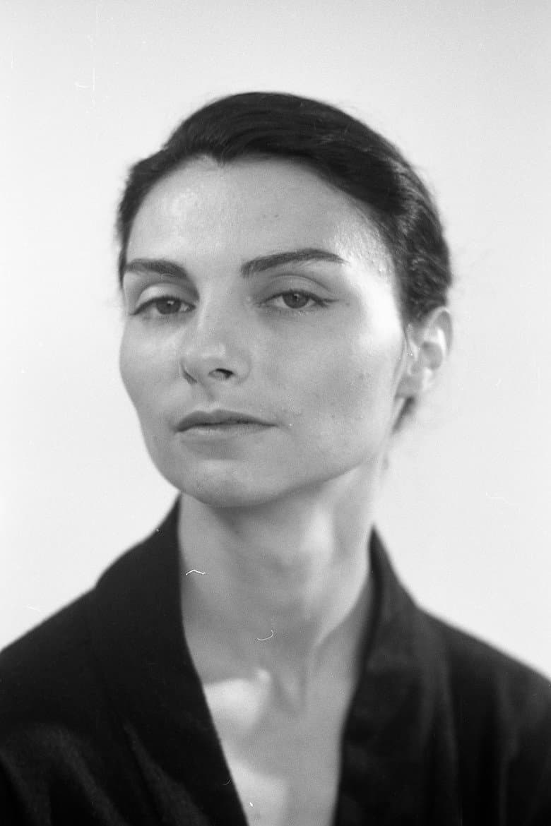 Louise Archambault Greaves — Rated on Seriez, track your watch history at seriez.app