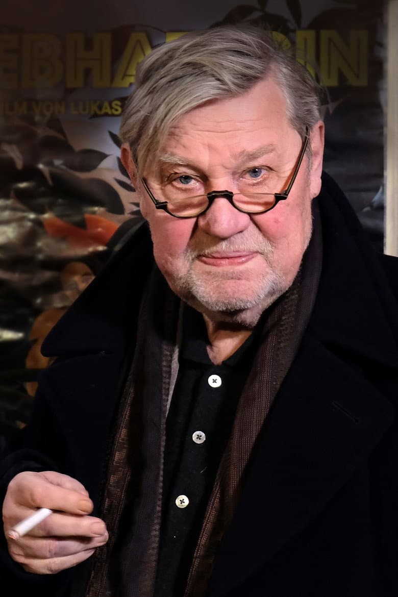 Hartmut Bitomsky — Rated on Seriez, track your watch history at seriez.app