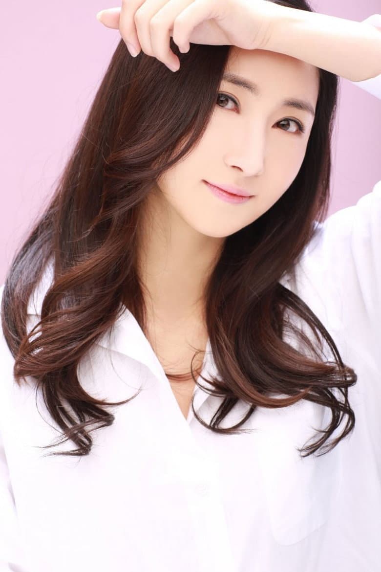 Joo Yeon-seo — Rated on Seriez, track your watch history at seriez.app