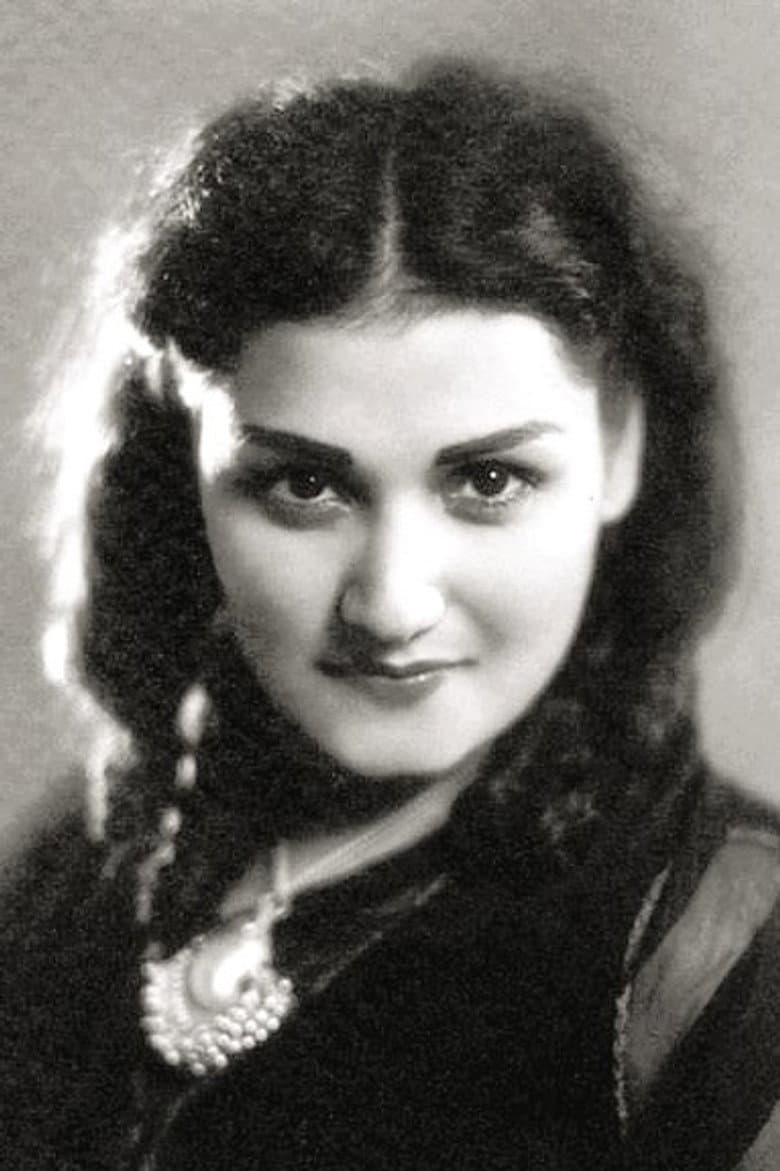 Noor Jehan — Rated on Seriez, track your watch history at seriez.app